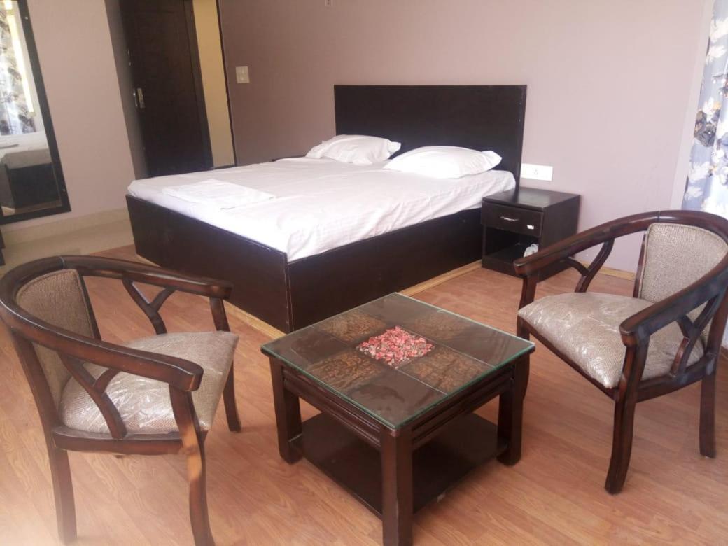 Hotel-78 Pithorāgarh Dış mekan fotoğraf