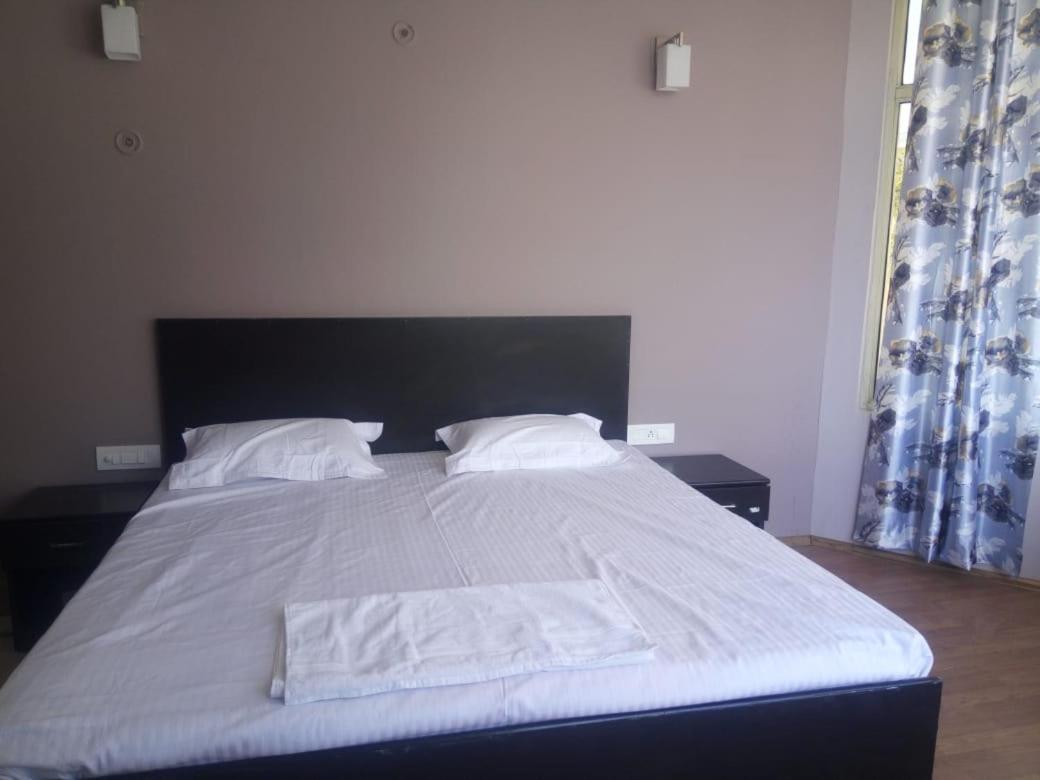 Hotel-78 Pithorāgarh Dış mekan fotoğraf